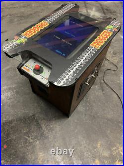 FROGGER COCKTAIL ARCADE MACHINE (Excellent Condition) RARE FROGGER COCKTAIL ARCADE MACHINE (Excellent Condition) RARE