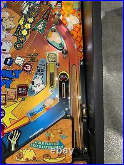 Family Guy Pinball Machine Stern 2007 Orange County Pinballs Free shipping