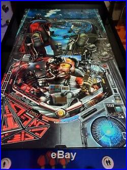 Full Size Virtual Pinball with Arcade games