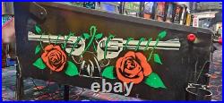 GUNS N ROSES Pinball Machine Data East 1994 2438 GUNS N ROSES Pinball Machine Data East 1994 2438