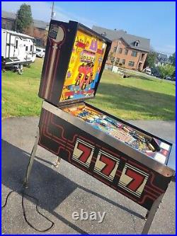 Gameplan 777 Pinball machine