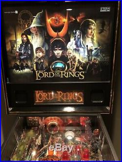 Gently Used Lord of the Rings Pinball Machine Stern Pinball NO RESERVE