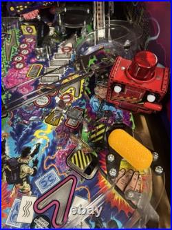 Ghostbusters Premium Pinball Machine Stern Dlr Absolutely Loaded Rare