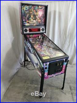 Ghostbusters by Stern COIN-OP Pinball Machine