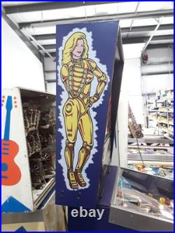 Gladiators Pinball Machine by Gottlieb