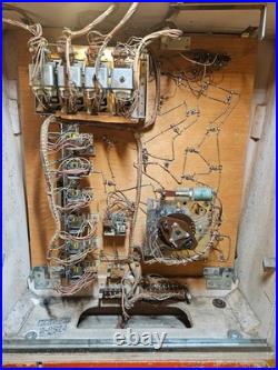 Gottlieb Gold Strike Pinball Machine
