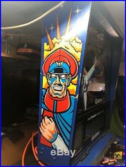 Gottlieb Street Fighter 2 champion edition Pinball Machine