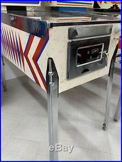 Gottlieb's Pinball Machine, Square Head RESTORED WoW! Better Than NEW