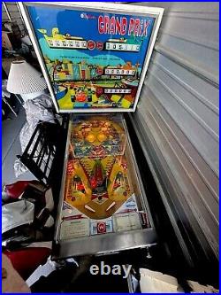 Grand Prix Pinball Machine, Williams Mnf. 1976. Working Original LOCAL PICK UP