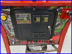 Guns N Roses LE Pinball Machine
