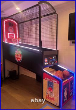 HOOPS BASKETBALL MACHINE PISTONS ARCADE MACHINE by ICE (Excellent Condition) HOOPS BASKETBALL MACHINE PISTONS ARCADE MACHINE by ICE (Excellent Condition)