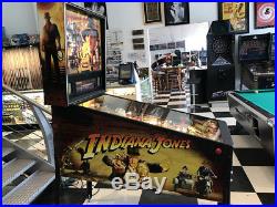 Indiana Jones Pinball Machine By Stern Rare Find Super Huo Game Led Lights