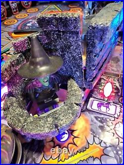 JJP Limited Edition Wizard Of Oz Pinball Machine- Emerald City HUO many mods