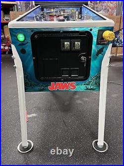 Jaws Le Pinball Machine Stern Dealer Limited Edition Impossible To Find