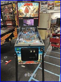 Jaws Premium Pinball Machine Stern Dealer Brand New Free Shipping