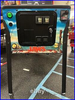 Jaws Premium Pinball Machine Stern Dealer Brand New Free Shipping