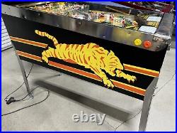 Jungle Lord Pinball Machine Williams 1981 LEDS Free Ship Orange County Pinballs