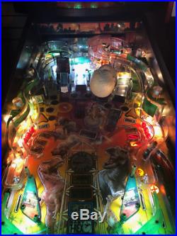 Jurassic Park lost world pinball from Data East with LEDS