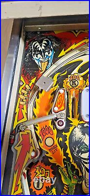 Kiss Pinball Machine 1979 Bally 2837