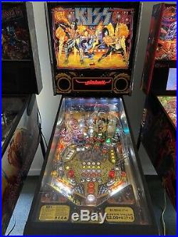 Kiss Pro Pinball Machine By Stern. Led Bulb Kit Installed. Nice! Plays Great