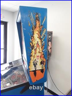 Lethal Weapon 3 Pinball Machine by Data East