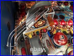 Lethal Weapon 3 Pinball Machine by Data East