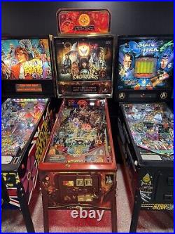 Lord of the Rings Pinball Machine Stern Free Shipping Orange County Pinballs