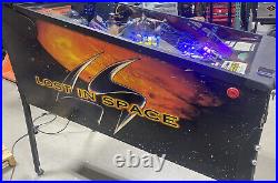 Lost In Space Sega LEDs Free Ship Pinball Machine 1998 Only 600 Produced