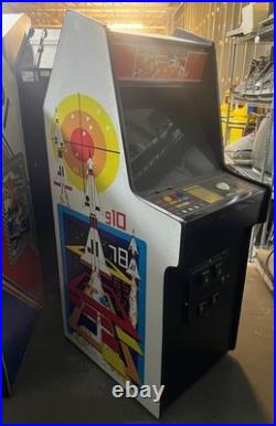 MISSILE COMMAND ARCADE MACHINE 1980 by ATARI (Excellent Condition) RARE