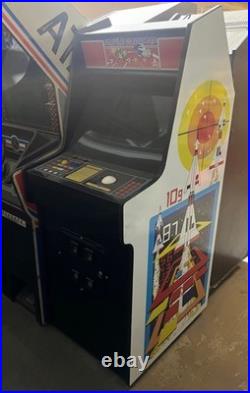MISSILE COMMAND ARCADE MACHINE 1980 by ATARI (Excellent Condition) RARE
