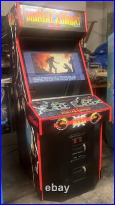 MORTAL KOMBAT II ARCADE MACHINE by MIDWAY 1993 (Excellent Condition) MORTAL KOMBAT II ARCADE MACHINE by MIDWAY 1993 (Excellent Condition)