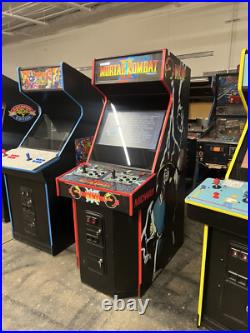 MORTAL KOMBAT II ARCADE MACHINE by MIDWAY 1993 (Excellent Condition) MORTAL KOMBAT II ARCADE MACHINE by MIDWAY 1993 (Excellent Condition)