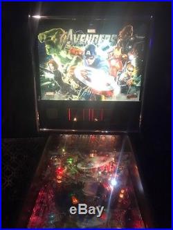Marvel Avengers Arcade Pinball Machine