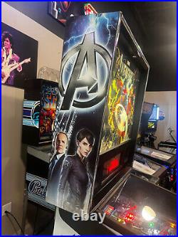 Marvel's Avengers Pinball Machine by Stern 2012 Professionally Refurbished Marvel's Avengers Pinball Machine by Stern 2012 Professionally Refurbished
