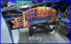 Medieval Madness 1997 Williams Pinball machine Original Restored