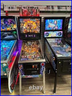 Medieval Madness Chicago Gaming Remake Pinball Machine NEAR MINT