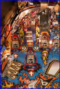 Metallica Pro Pinball Machine by Stern SUPER NICE
