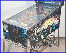 Midway Twilight Zone DBV Pinball Machine Bally 1993 Pinballs