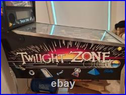 Midway Twilight Zone DBV Pinball Machine Bally 1993 Pinballs