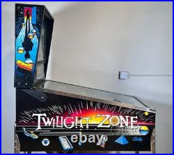 Midway Twilight Zone DBV Pinball Machine Bally 1993 Pinballs