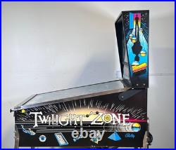 Midway Twilight Zone DBV Pinball Machine Bally 1993 Pinballs
