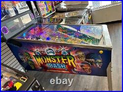 Monster Bash Chicago Gaming SE Remake Pinball Machine NEAR MINT