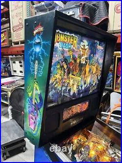 Monster Bash Pinball Machine By Williams 1998 Free Shipping LEDS Original
