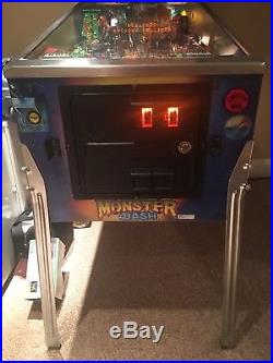 Monster Bash Pinball Machine Super Nice Color Excellent Condition