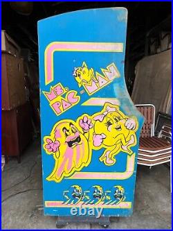 Ms PAC-MAN ARCADE MACHINE