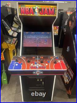 NBA JAM ARCADE MACHINE by MIDWAY 1993 (Excellent)