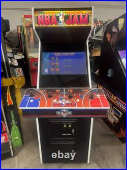 NBA JAM ARCADE MACHINE by MIDWAY 1993 (Excellent)