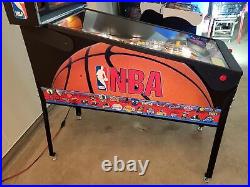 NBA by Stern COIN-OP Pinball Machine