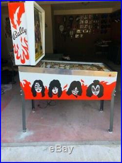 Near Mint 1979 Bally Kiss Pinball Machine