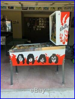 Near Mint 1979 Bally Kiss Pinball Machine